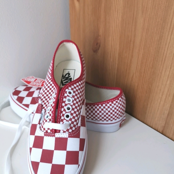 new era checkered vans